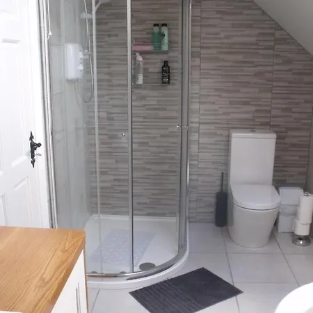 ベッド・アンド・ブレックファスト The Ridgewood ニューブリッジ